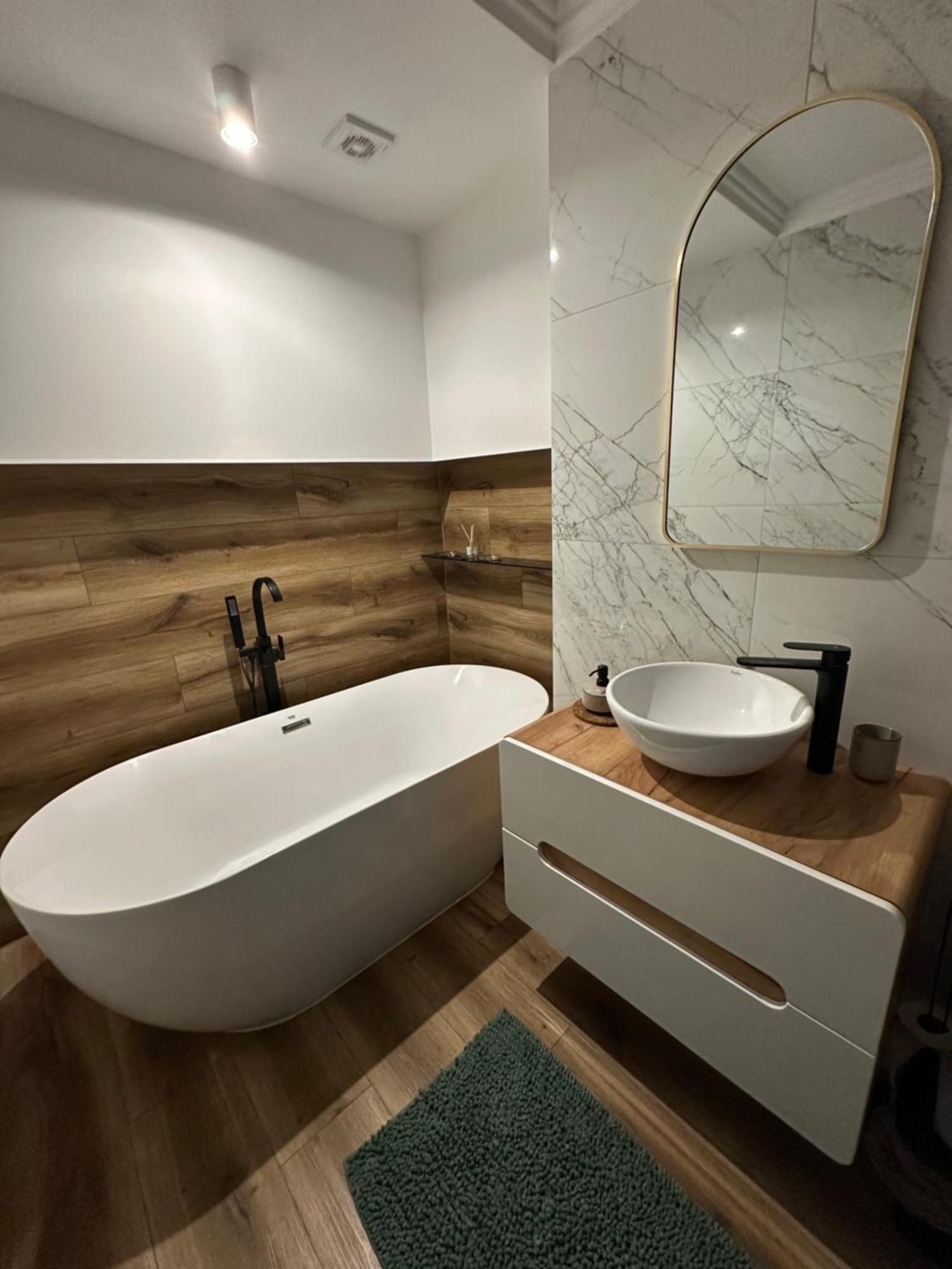 Katerina - Mona Luxury Apartments Lębork Екстериор снимка